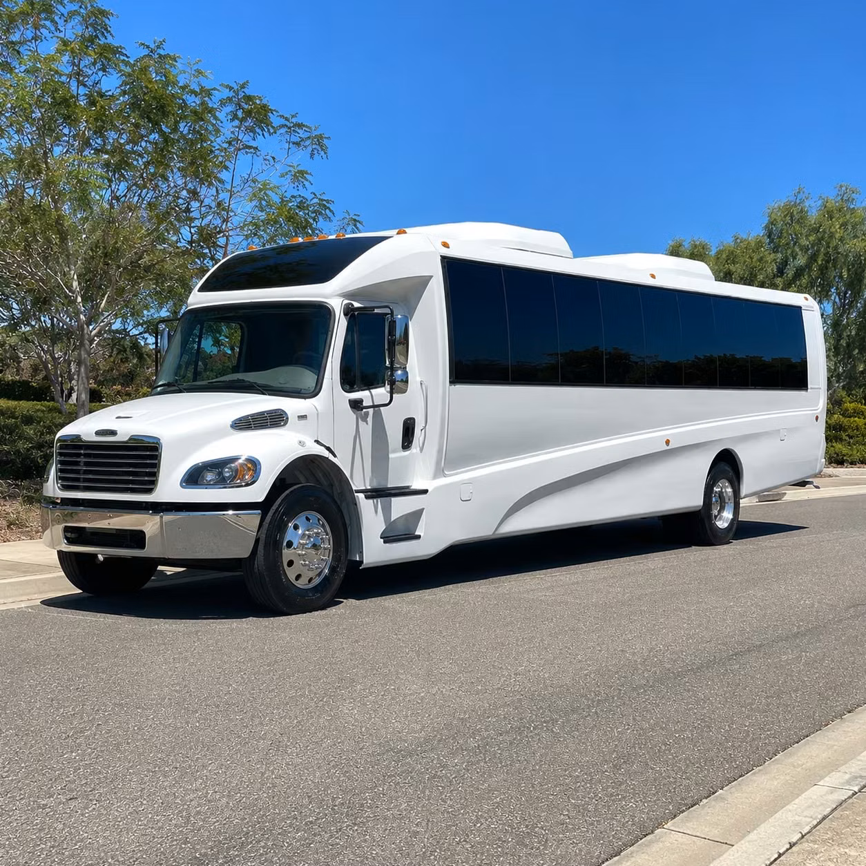 25 passenger minibus